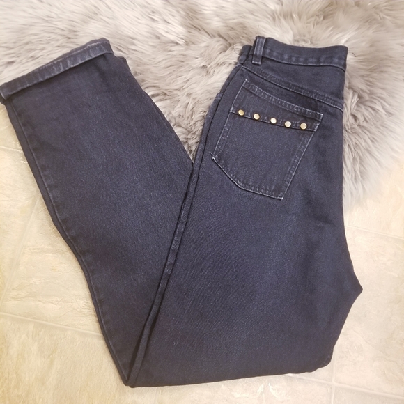 Hi-Rise Mom Jeans - Picture 5 of 5